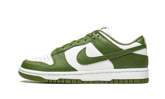 Nike| Dunk Low Olives